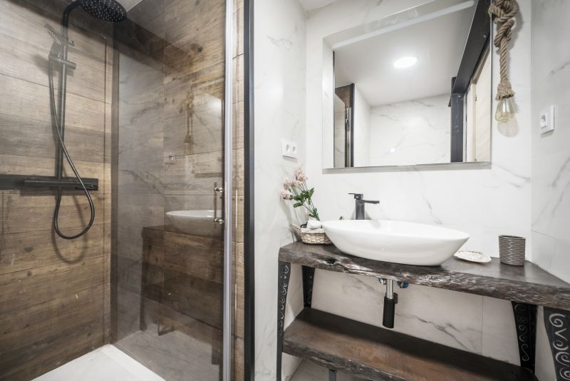 Ceiling-Mounted Rain Shower Head